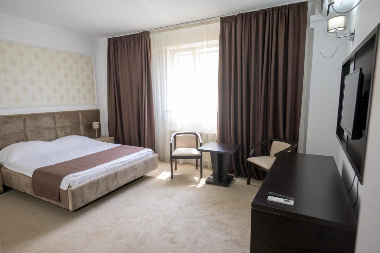 Maryiotis Hotel